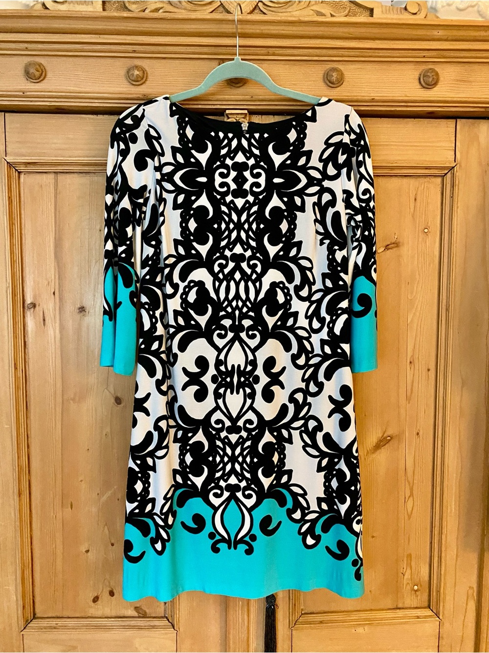 Soleil Black & White Ornate Print Shift Dress with Teal Accents